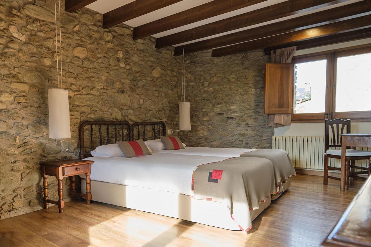 Cal Marrufes Guest House ปุจเซร์ดา ภายนอก รูปภาพ